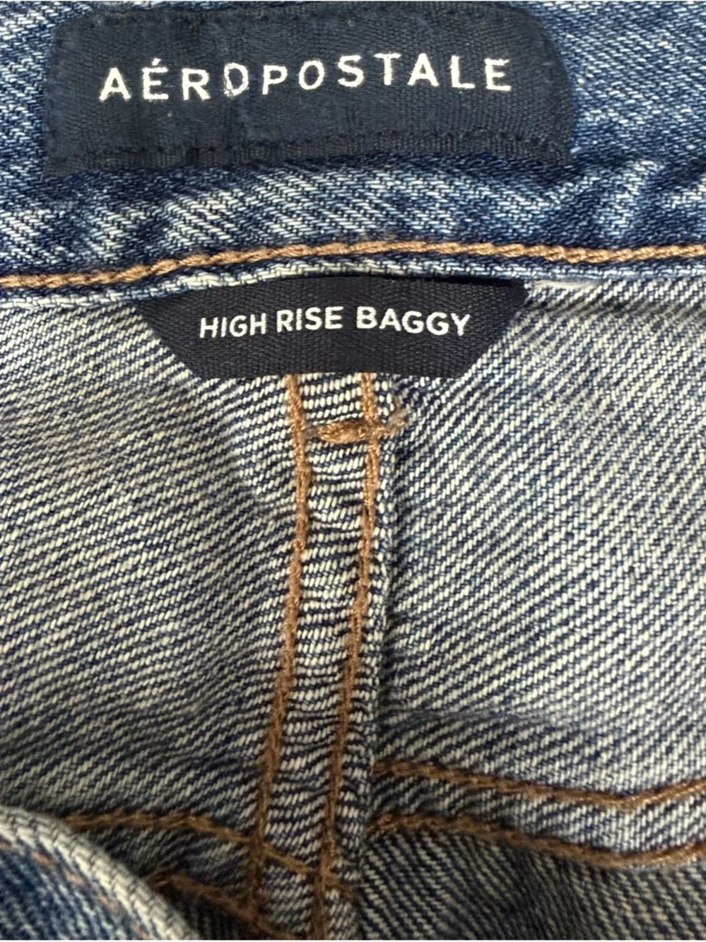 Aeropostale High-Rise Baggy Jean Classic Blue Denim - Picture 4 of 5